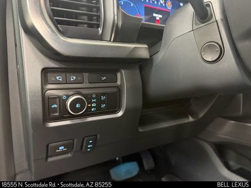 Used 2024 Ford F350 Lariat w/ Lariat Ultimate Package AWD/4WD image 24
