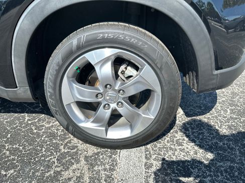 Used 2022 Honda HR-V LX image 16