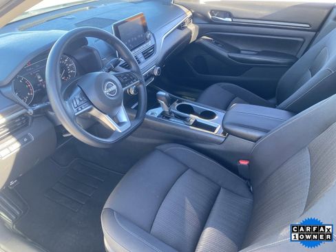 Certified 2024 Nissan Altima 2.5 SV image 19