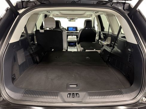 Used 2025 Lincoln Aviator Reserve w/ Equipment Group 201A image 29