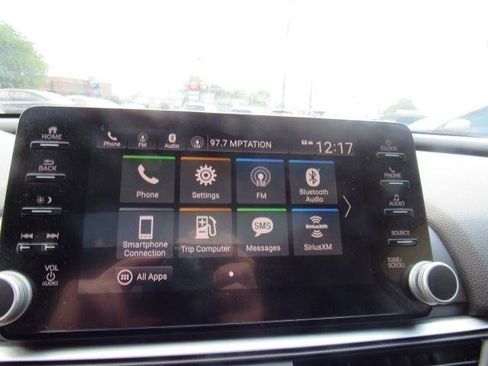 Used 2018 Honda Accord EX-L image 32