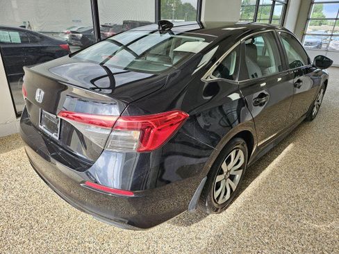 Used 2024 Honda Civic LX image 2