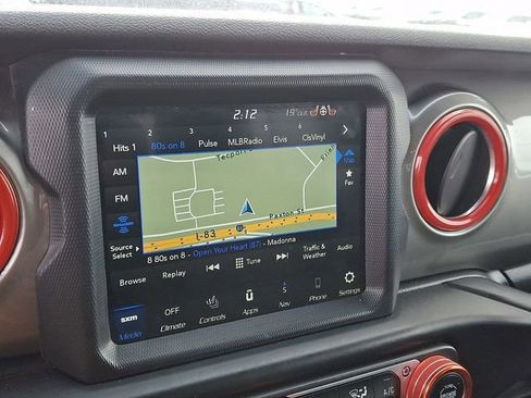 Used 2020 Jeep Gladiator Overland image 17