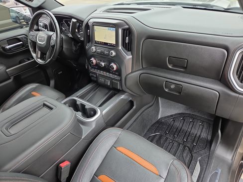 Used 2019 GMC Sierra 1500 AT4 w/ AT4 Premium Package image 18