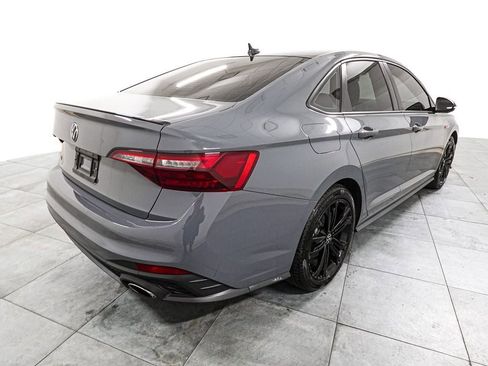 Used 2022 Volkswagen Jetta GLI Autobahn w/ GLI Black Package image 6