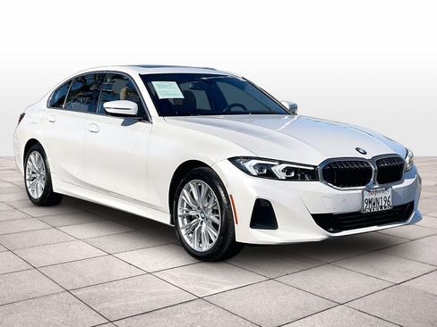 Used 2024 BMW 330i xDrive Sedan w/ Premium Package image 2