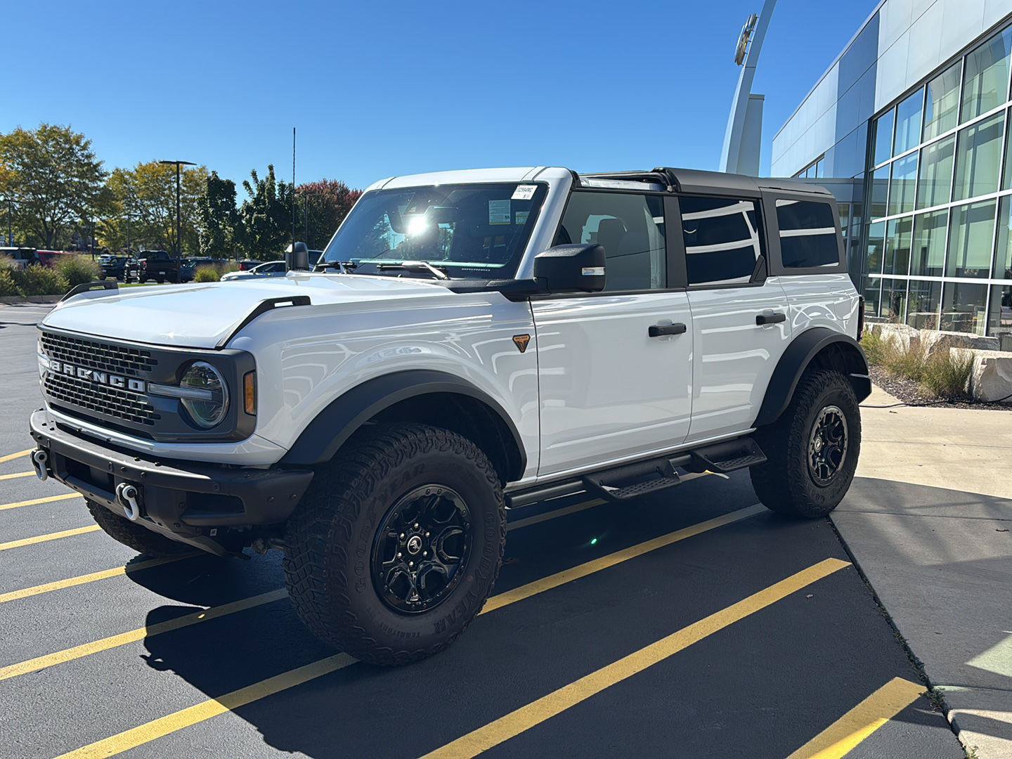 Certified 2024 Ford Bronco Badlands AWD/4WD image 8
