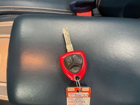 Used 2012 Ferrari California RWD image 40
