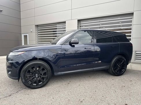 Certified 2023 Land Rover Range Rover Sport SE AWD/4WD image 3