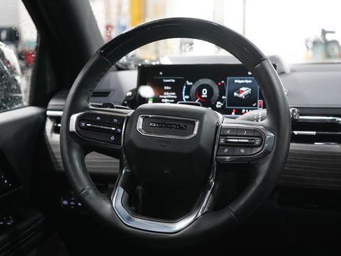 Used 2026 GMC Sierra EV Denali AWD/4WD image 17