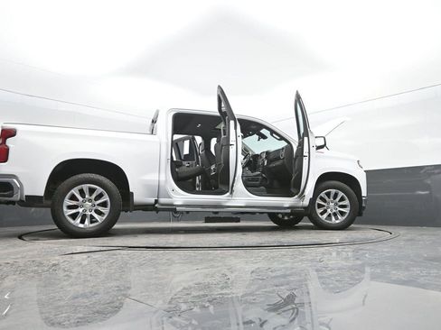 Used 2020 Chevrolet Silverado 1500 LTZ w/ LTZ Premium Package image 56