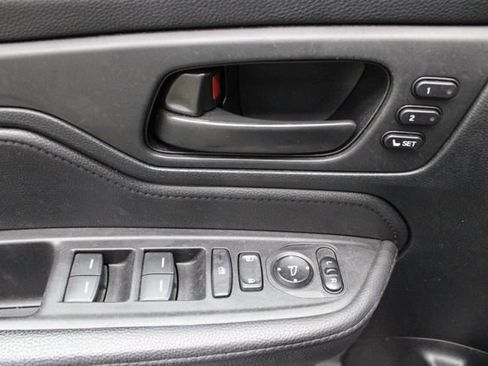Used 2022 Honda Odyssey EX-L image 17