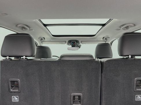 Used 2023 Jeep Grand Cherokee 30th Anniversary AWD/4WD image 8