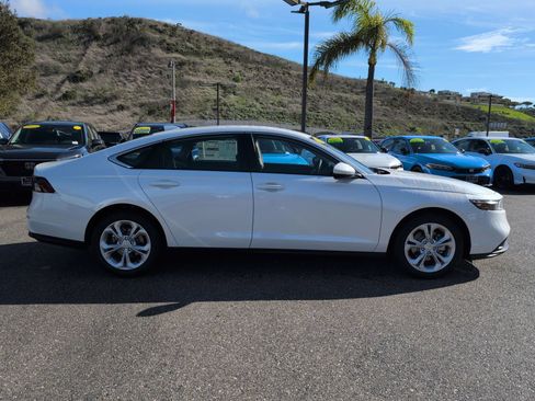 New 2025 Honda Accord LX image 6
