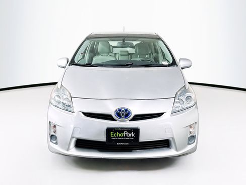Used 2010 Toyota Prius Five image 2