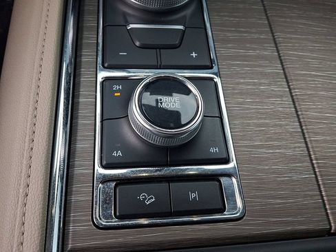 Certified 2022 Ford Expedition Max Limited AWD/4WD image 25