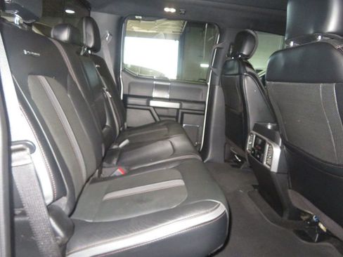 Used 2019 Ford F250 Platinum w/ Platinum Ultimate Package AWD/4WD image 30
