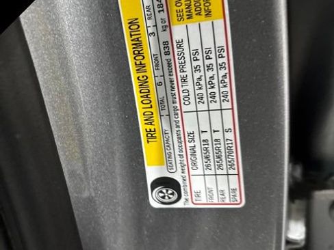 Certified 2025 GMC Sierra 1500 SLT AWD/4WD image 46
