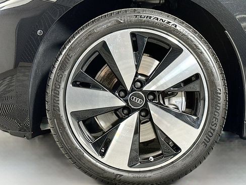 Used 2025 Audi A5 2.0T Premium Plus w/ Premium Plus AWD/4WD image 11