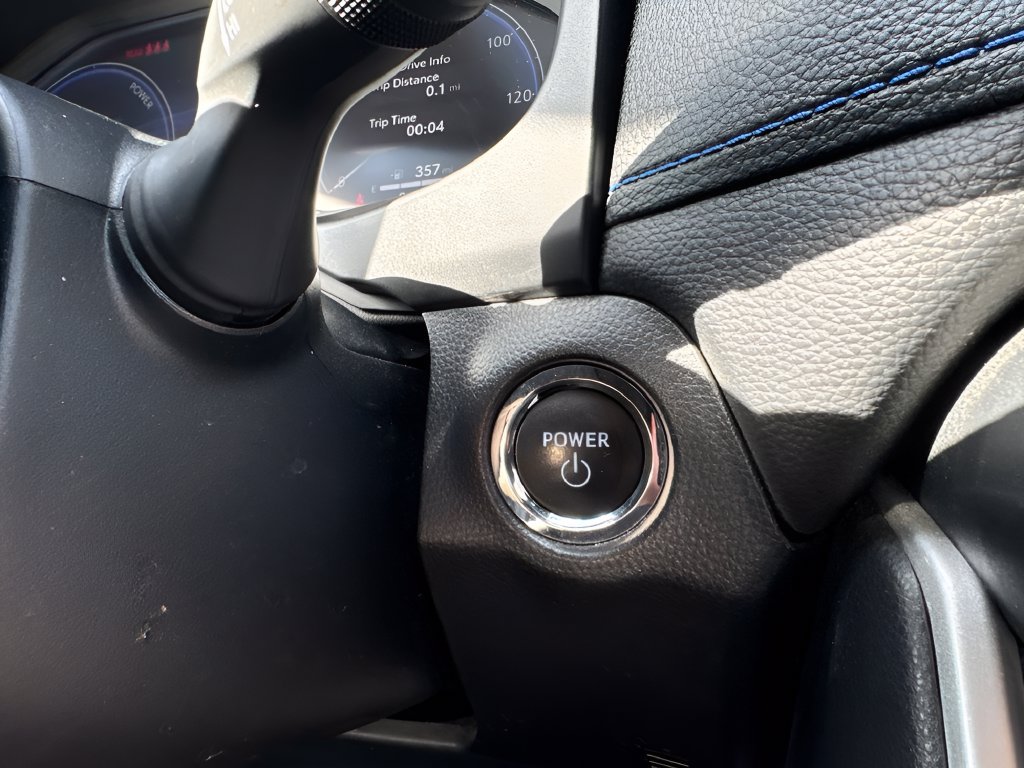 Used 2024 Toyota RAV4 XSE w/ Advanced Technology Package AWD/4WD image 33