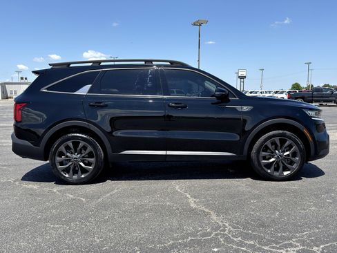 Used 2023 Kia Sorento X-Line EX AWD/4WD image 2