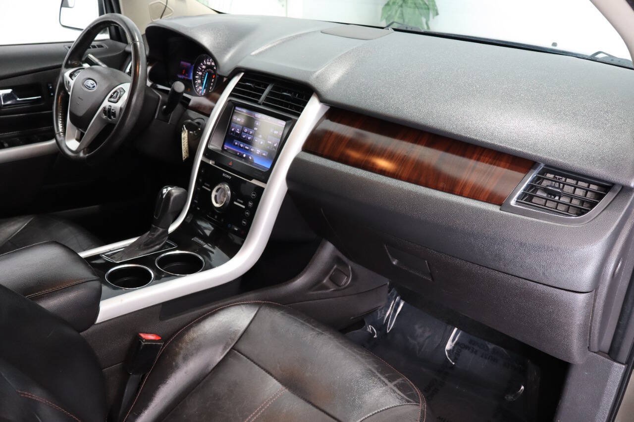 Used 2013 Ford Edge Limited FWD image 8