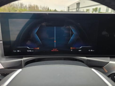 Used 2023 BMW i4 eDrive35 w/ Premium Package image 23