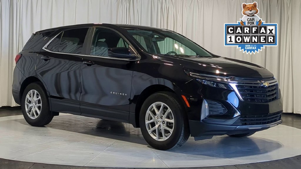 Used 2024 Chevrolet Equinox LT FWD image 2