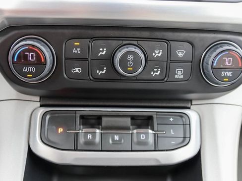 Used 2023 GMC Acadia SLE w/ Driver Convenience Package image 26