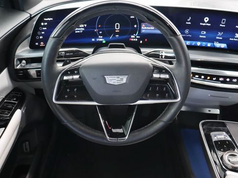 Used 2024 Cadillac Lyriq Luxury w/ LPO, Floor Liner Package RWD image 11