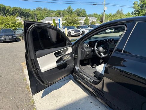 Used 2023 Mercedes-Benz C 300 4MATIC Sedan image 26