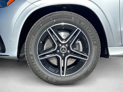 New 2026 Mercedes-Benz GLE 450 4MATIC image 9
