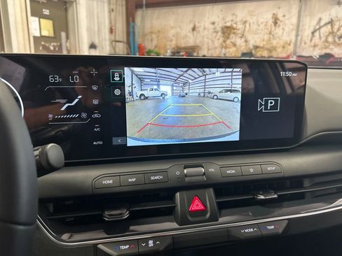 New 2025 Kia K4 EX image 30