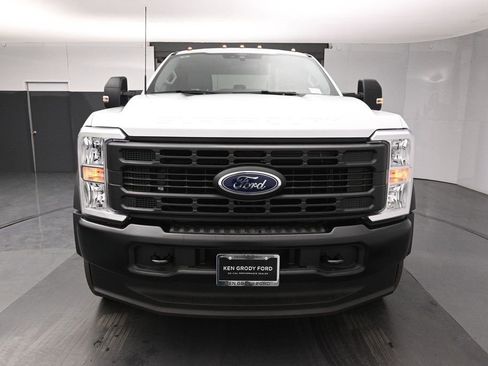 New 2026 Ford F450 XL image 9