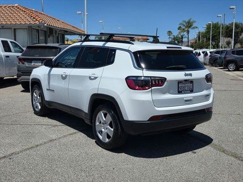 Certified 2022 Jeep Compass Latitude FWD image 6
