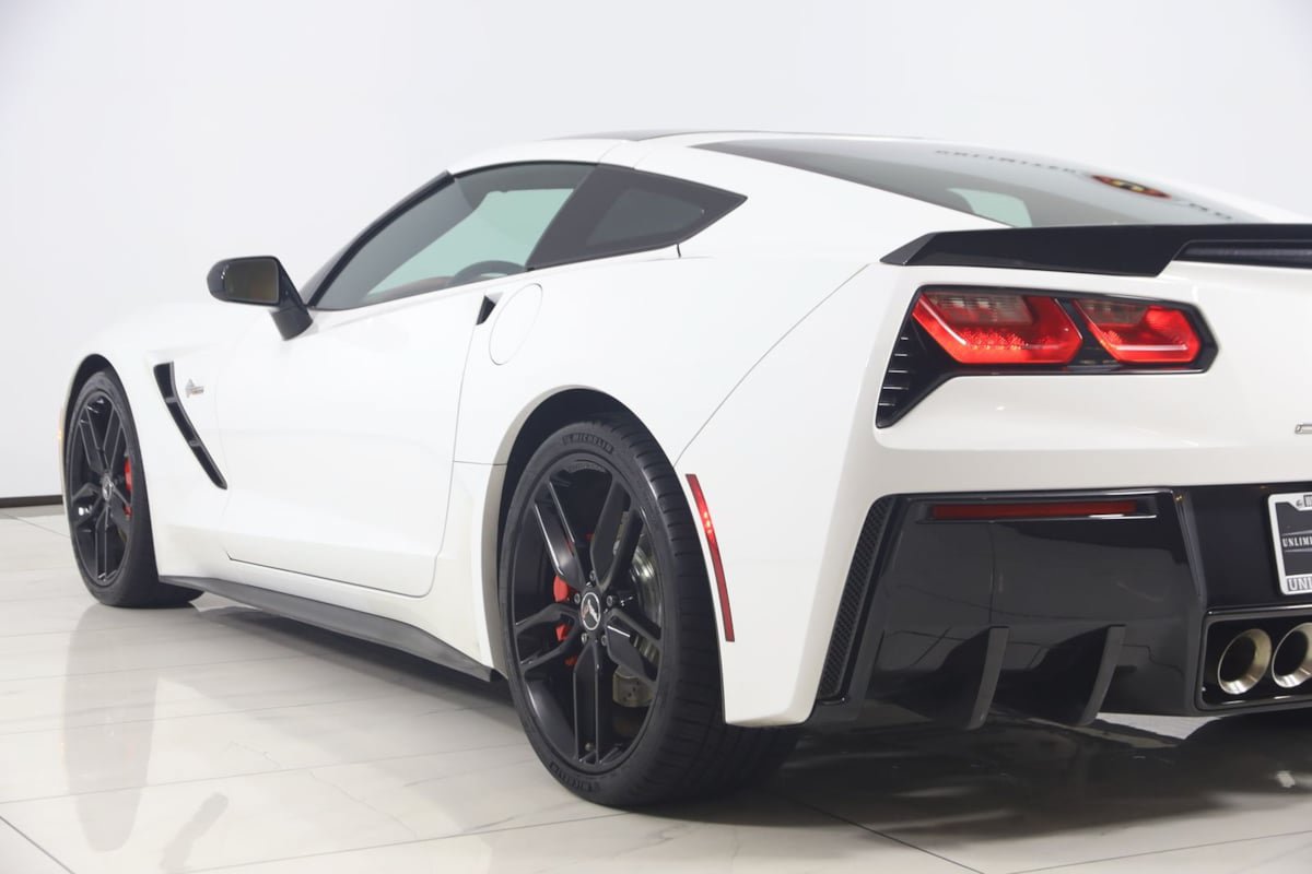 Used 2014 Chevrolet Corvette Stingray Coupe w/ 3LT Preferred Equipment Group RWD image 28