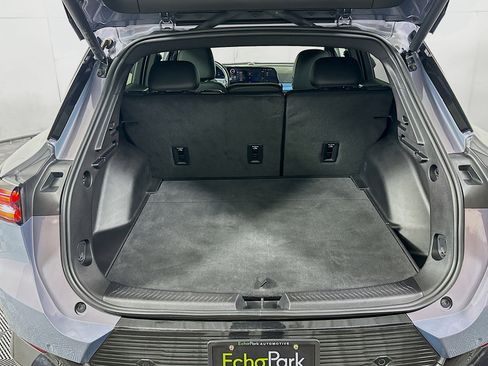 Used 2024 Chevrolet Equinox EV LT image 30