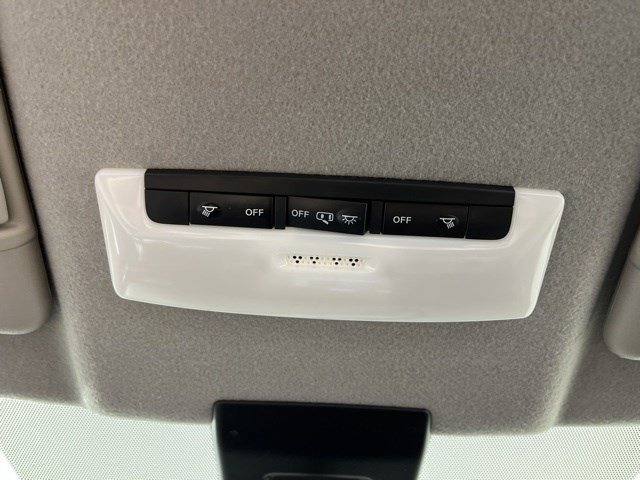 Used 2023 Nissan Kicks SV FWD image 28