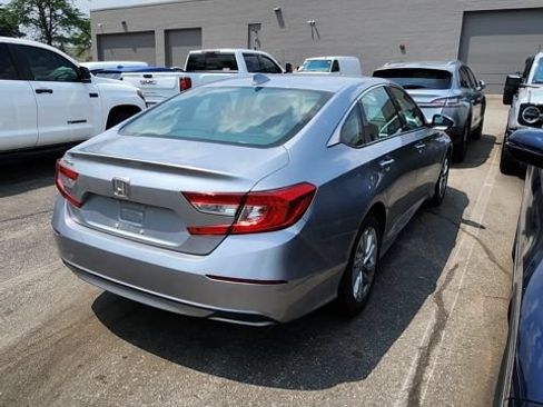 Used 2019 Honda Accord LX image 7