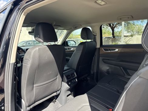 New 2026 Volkswagen Atlas SE image 16