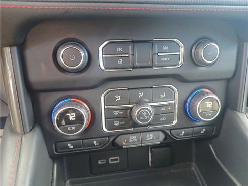 Used 2022 Chevrolet Tahoe RST w/ Luxury Package image 12