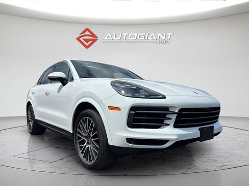 Used 2021 Porsche Cayenne AWD/4WD image 11