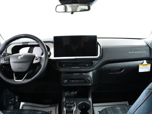 New 2026 Ford Bronco Sport Heritage w/ Convenience Package image 7
