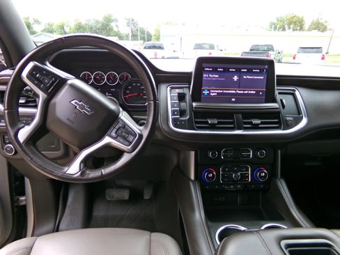 Used 2021 Chevrolet Tahoe Z71 image 15