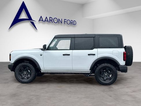 New 2025 Ford Bronco Big Bend image 2