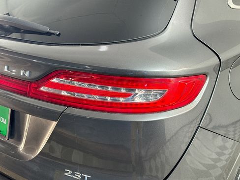 Used 2018 Lincoln MKC Select w/ Select Plus Package image 34