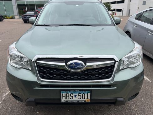Used 2016 Subaru Forester 2.5i Premium w/ Popular Package #2 AWD/4WD image 2