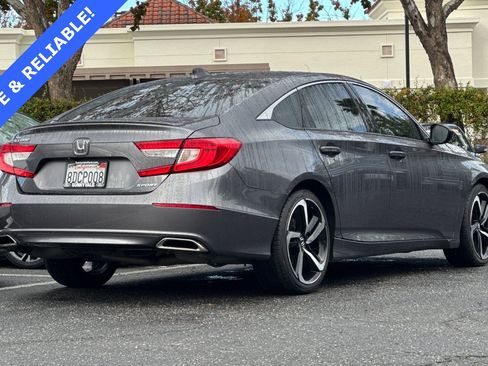 Used 2018 Honda Accord Sport image 4