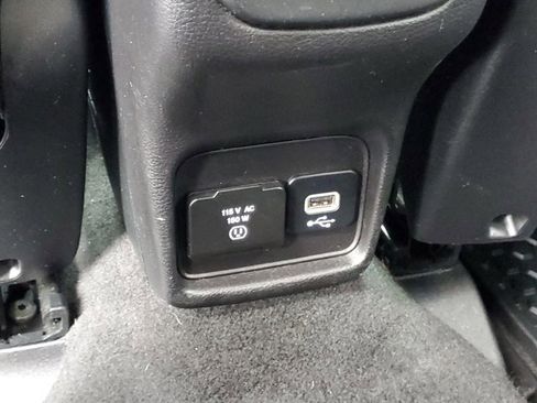 Used 2018 Jeep Compass Latitude w/ Popular Equipment Group AWD/4WD image 25