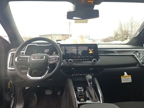 New 2026 GMC Canyon Elevation w/ Convenience Package image 14